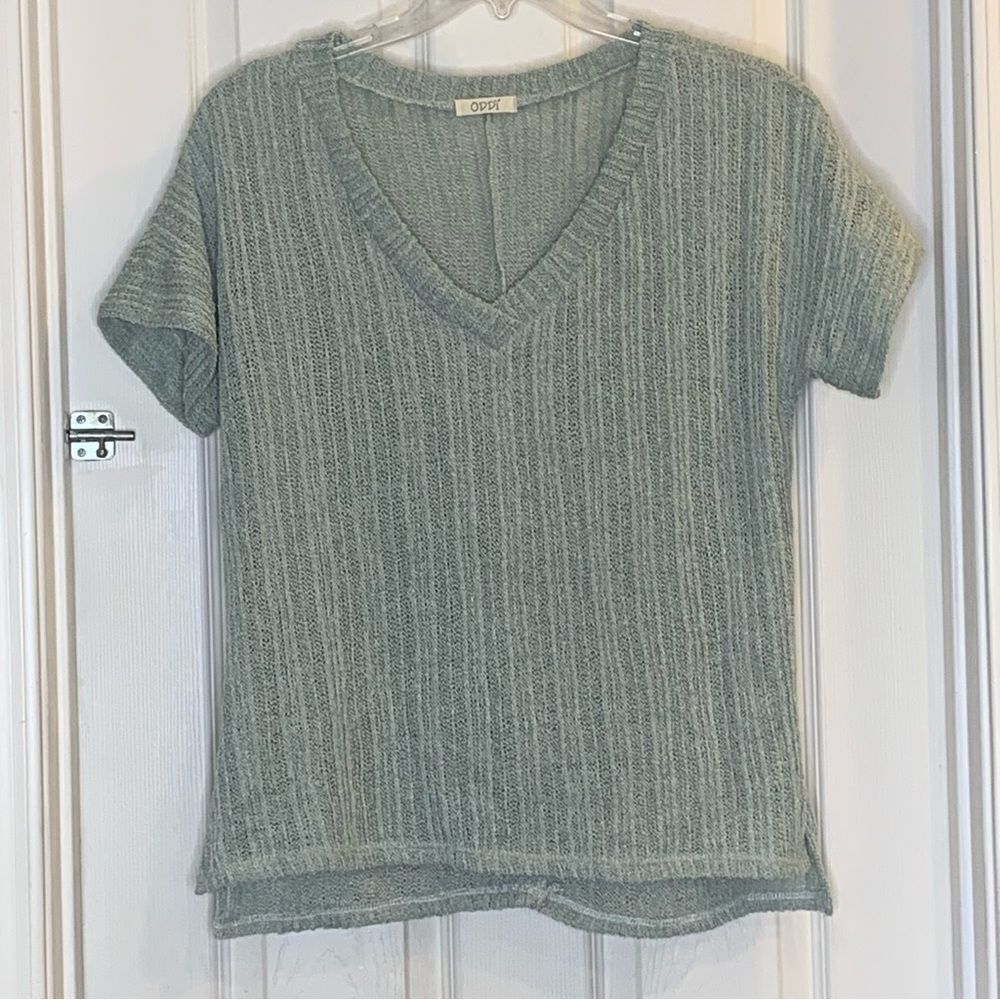 Oddy Lightweight Sweater Size Medium Sage Green Color